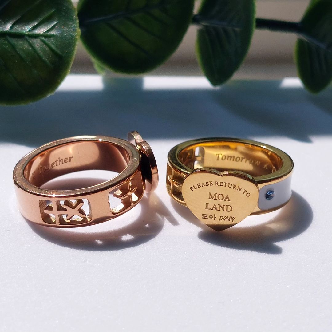 TXT Moa Land rings