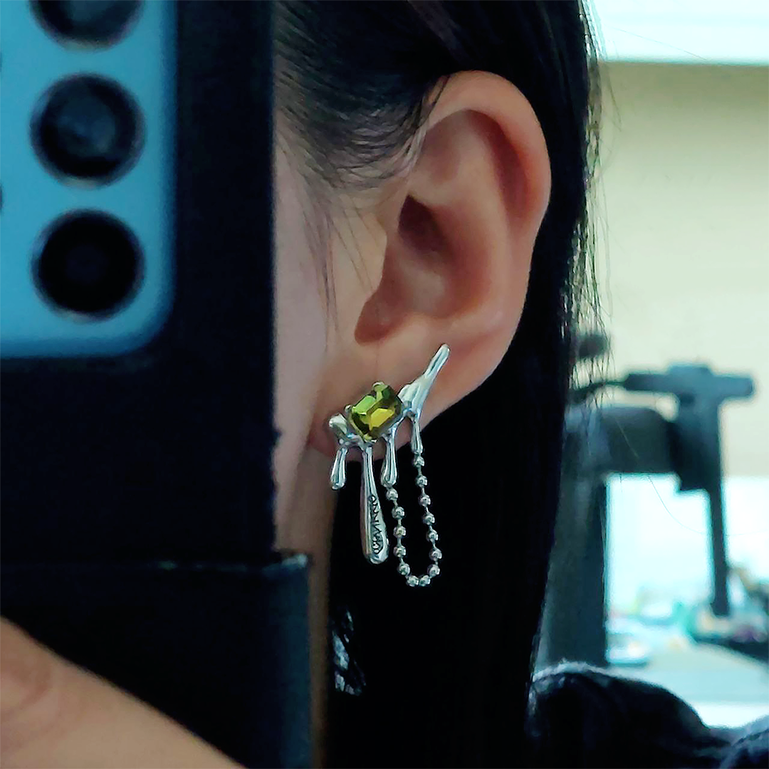 SKZ Oddinary earrings