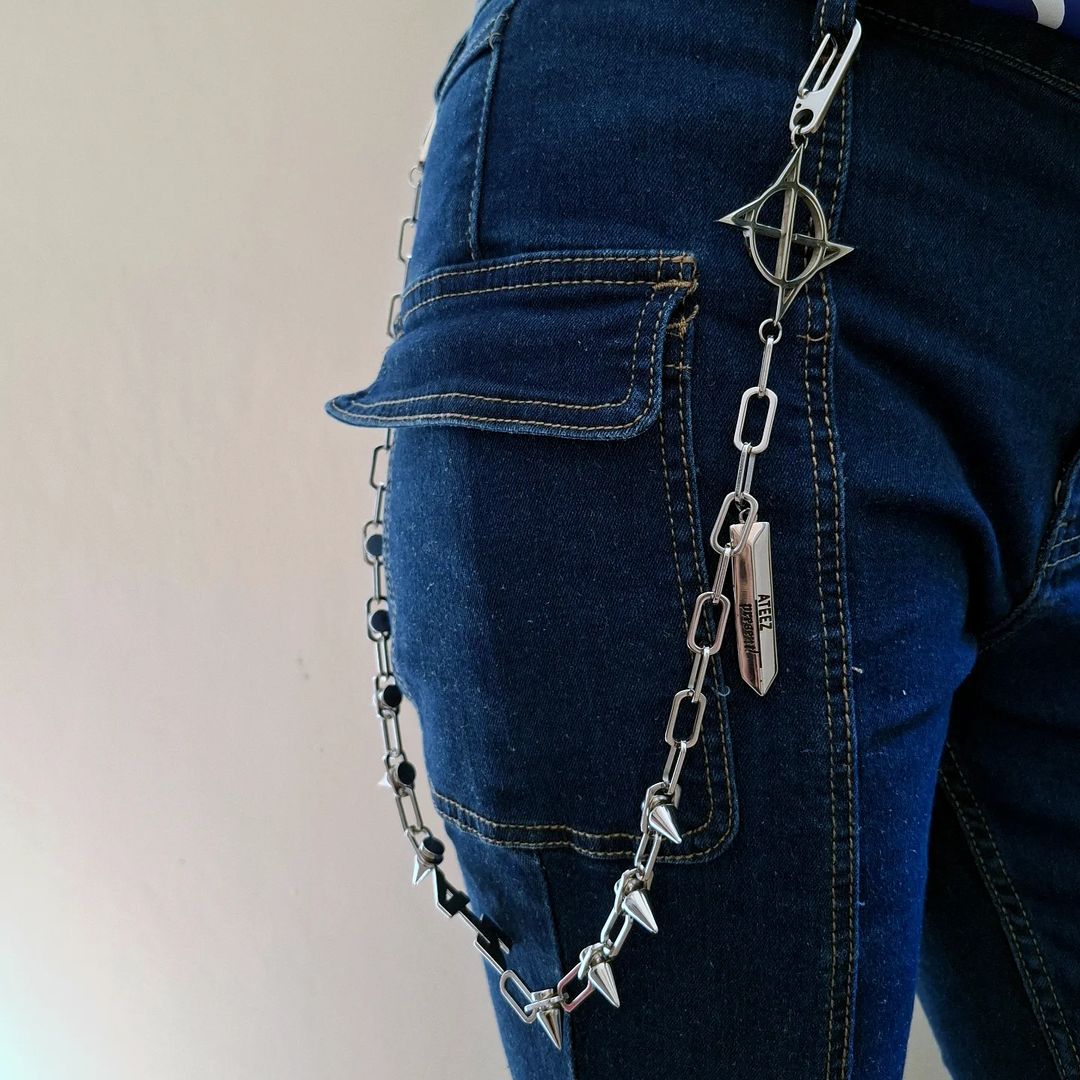 Ateez core pants chain