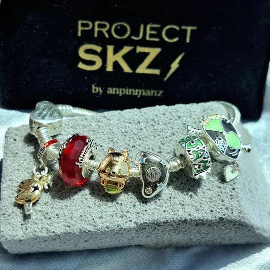 INSTOCKS: PROJECT SKZ! charms SET