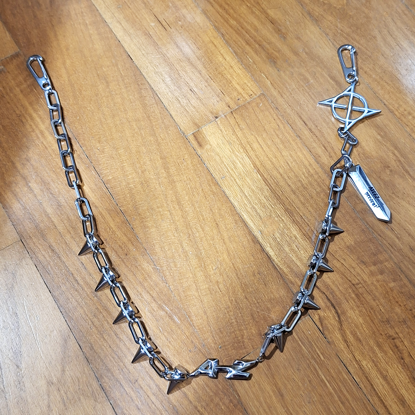 Ateez revamped pants chain