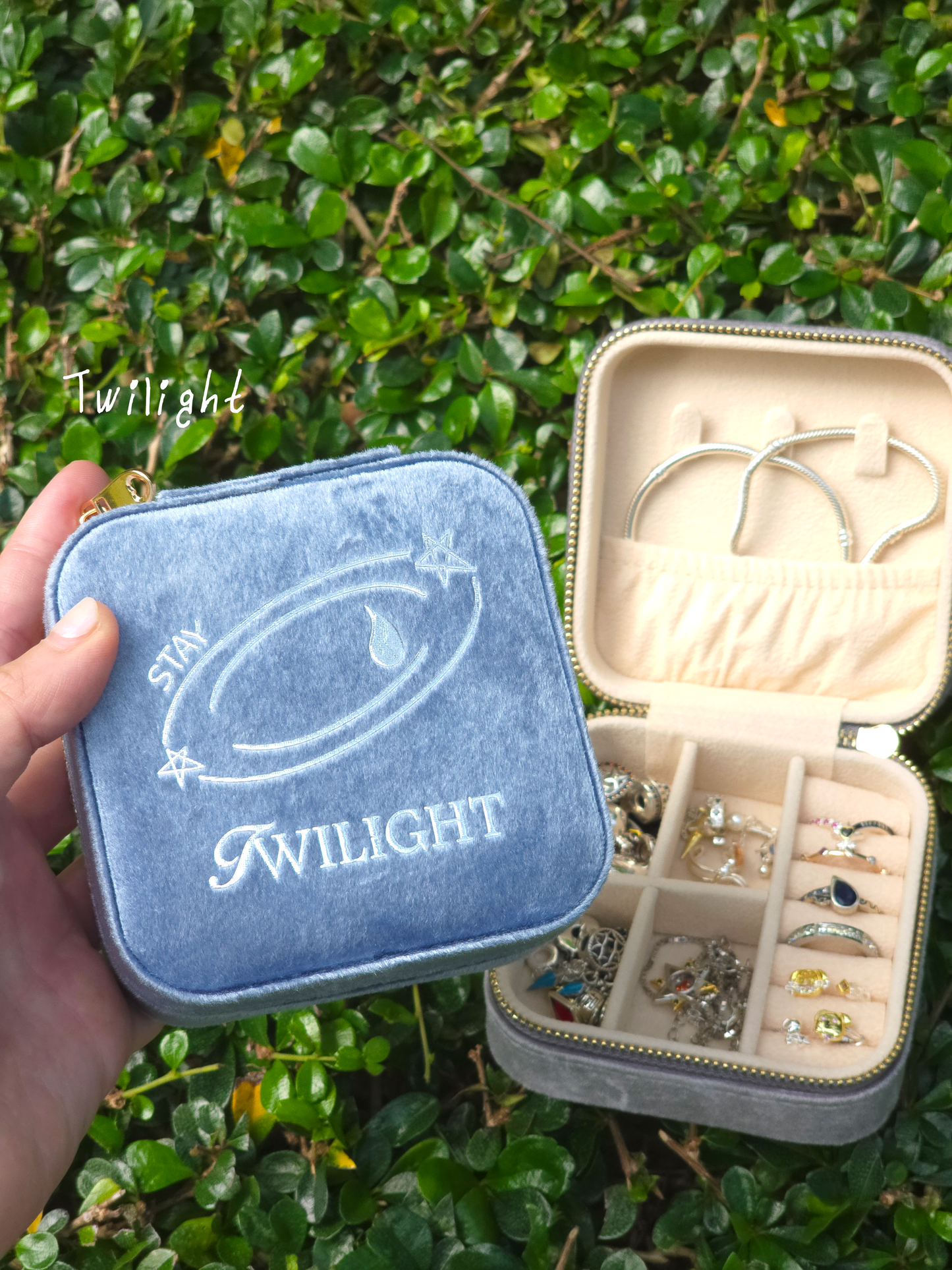SKZ Divine/Twilight jewelry organizers