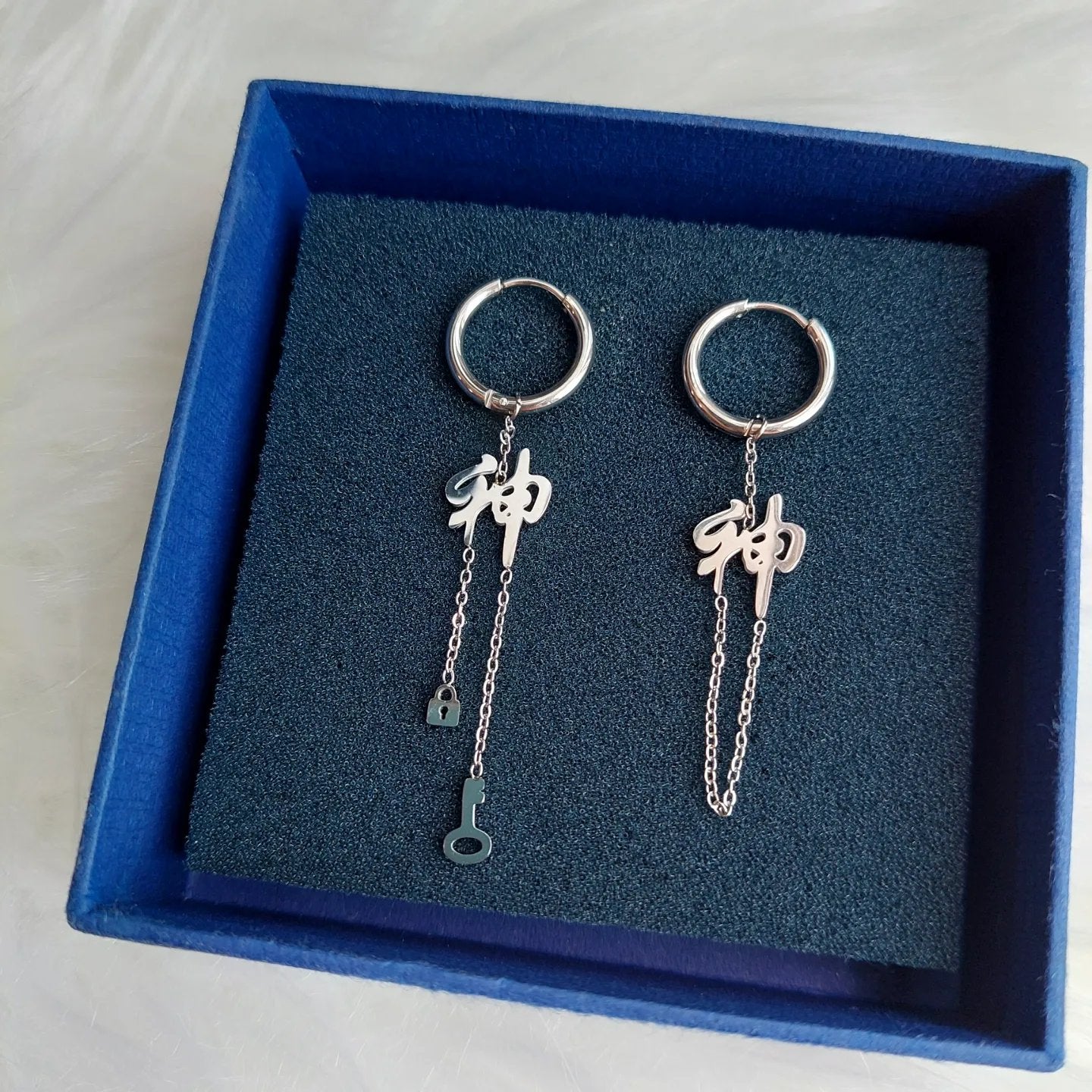 SKZ God's Menu earrings